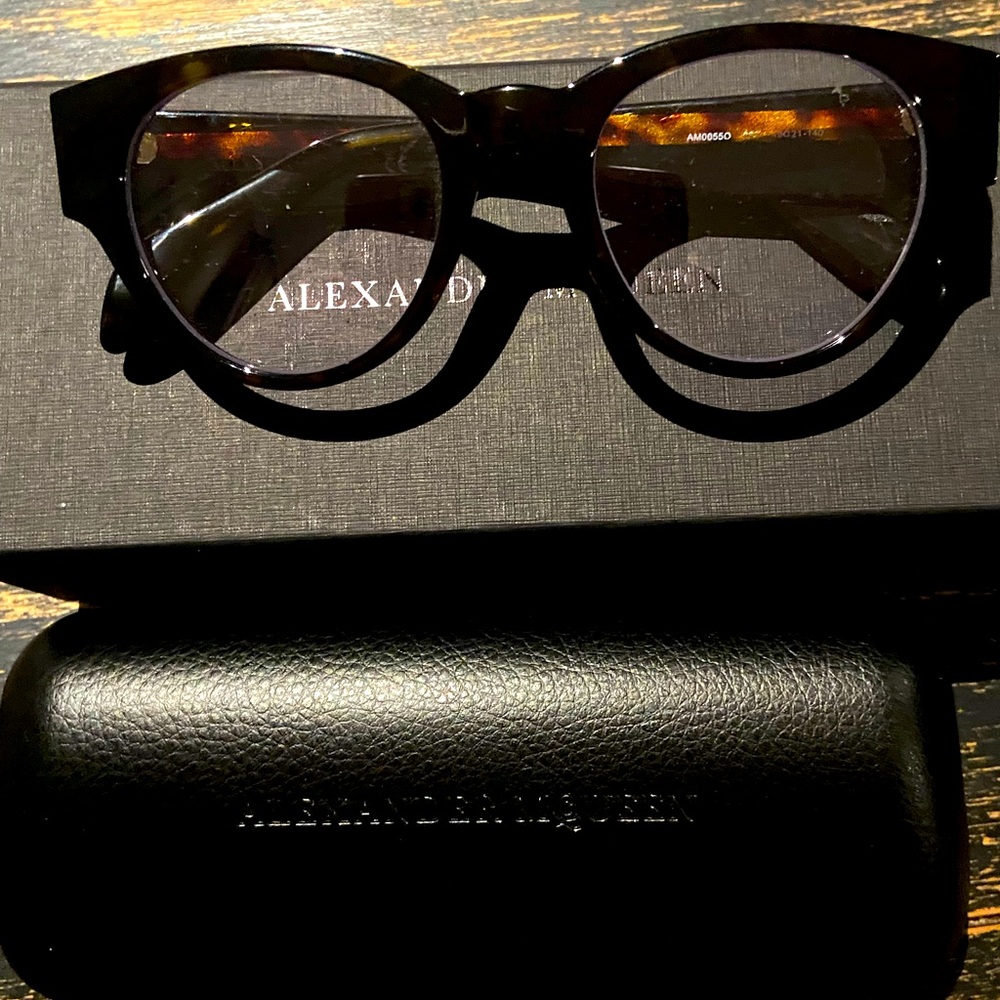 Blue light glasses